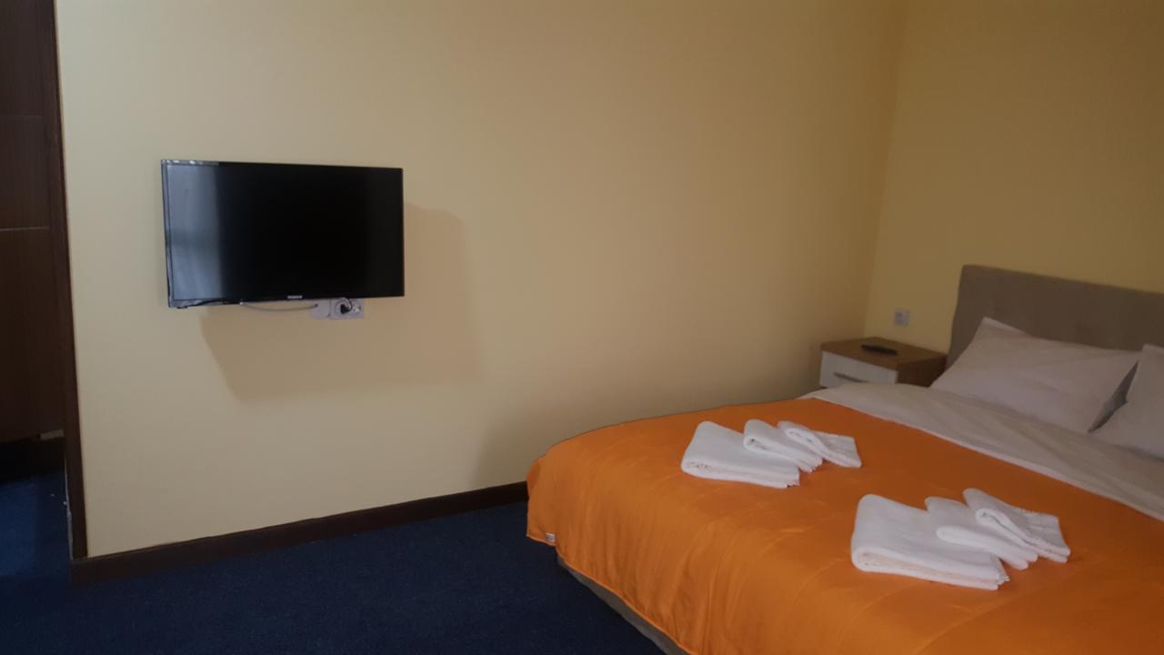 Hotel Panorama city Delcevo Esterno foto